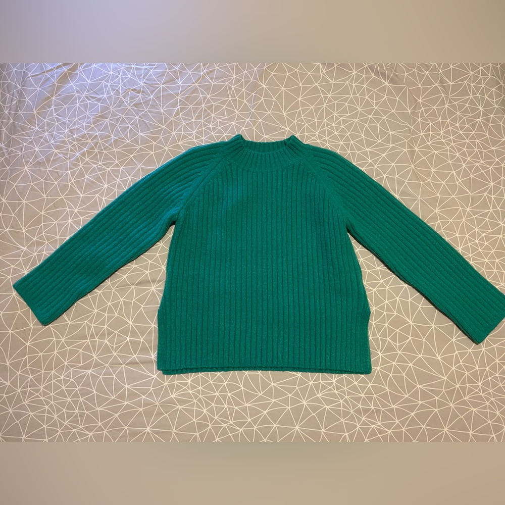 Mint color knit sweater, Size S